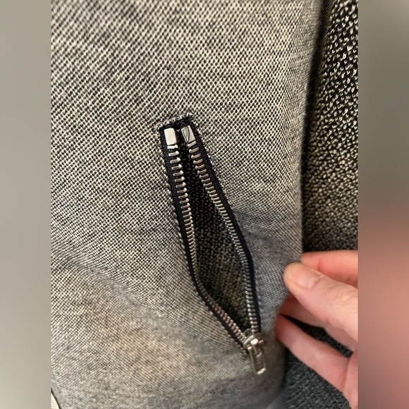 Theory Akashi K Moto Wool, Cotton and Cashmere Moto Jacket Large - Picture 8 of 15